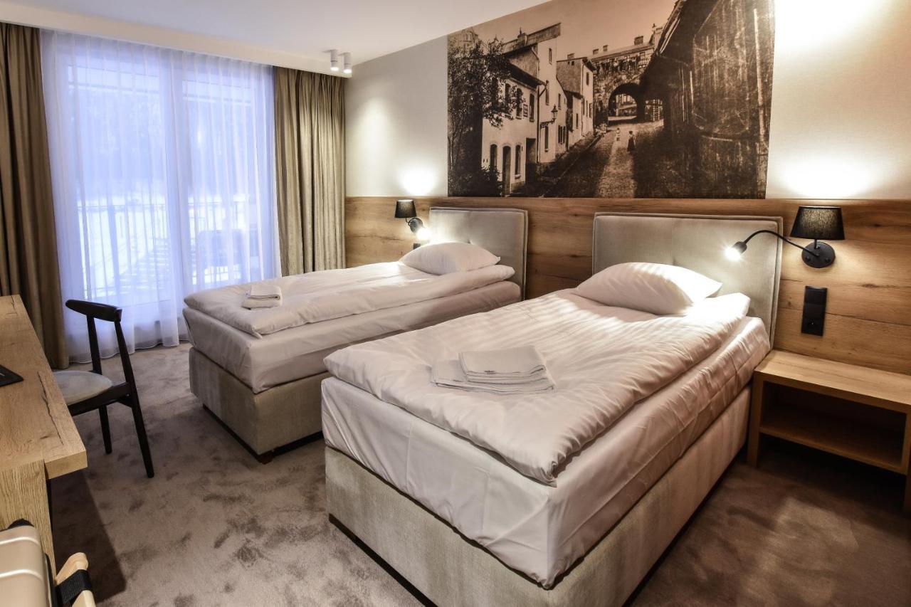 Strzelnica Hotel I Restauracja Starogard Gdanski Bagian luar foto